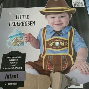 Little lederhosen costume 6+m